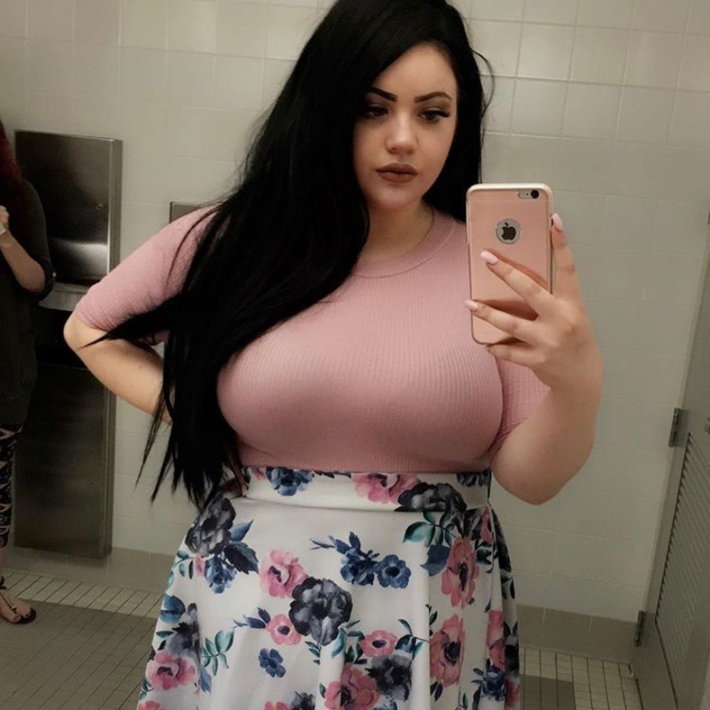 Sweater crop top large pink